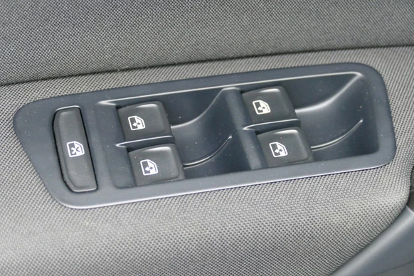 Volkswagen Golf Sportsvan - Afbeelding 23 van 30