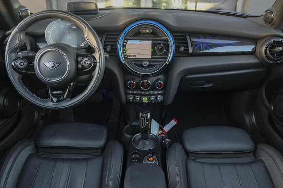 MINI Electric - Afbeelding 3 van 30