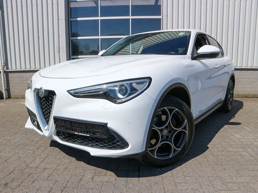Alfa Romeo Stelvio - Afbeelding 1 van 26