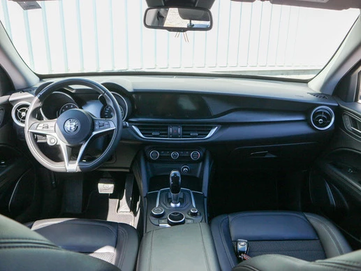 Alfa Romeo Stelvio - Afbeelding 13 van 26