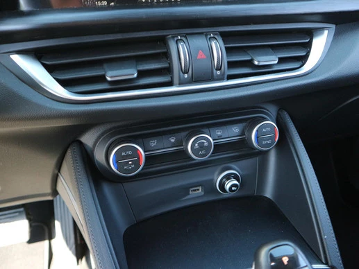 Alfa Romeo Stelvio - Afbeelding 22 van 26