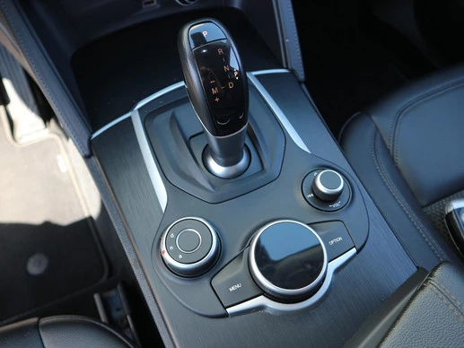 Alfa Romeo Stelvio - Afbeelding 23 van 26