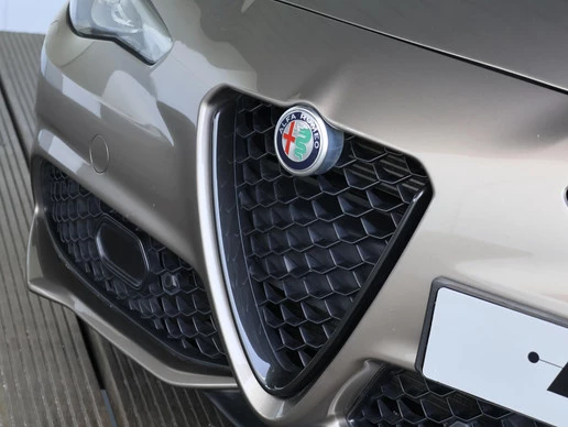 Alfa Romeo Giulia - Afbeelding 22 van 30