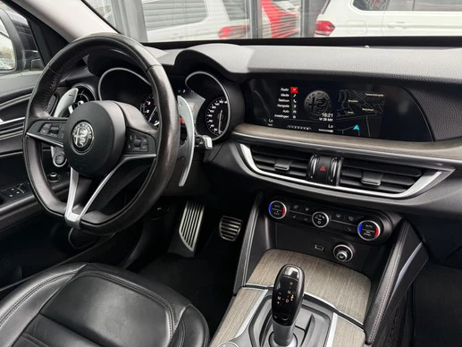 Alfa Romeo Stelvio - Afbeelding 21 van 24