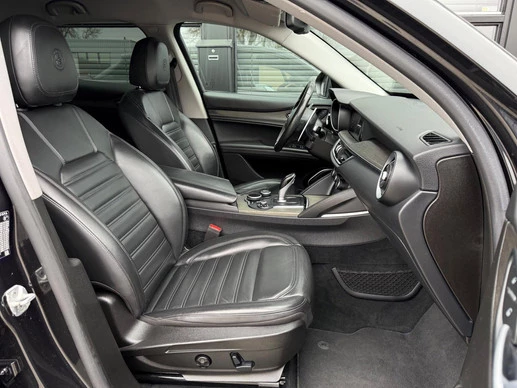 Alfa Romeo Stelvio - Afbeelding 23 van 24