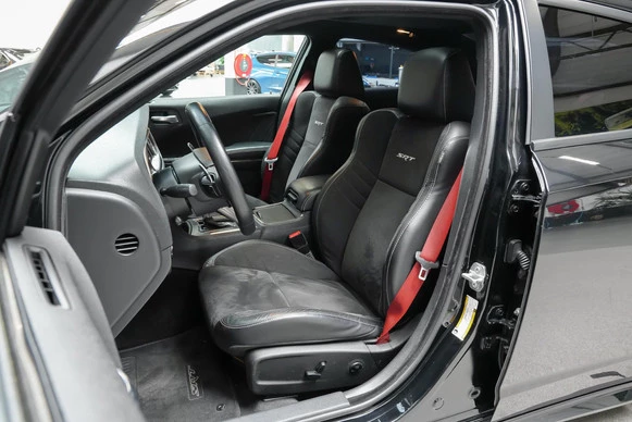 Dodge Charger - Afbeelding 6 van 30