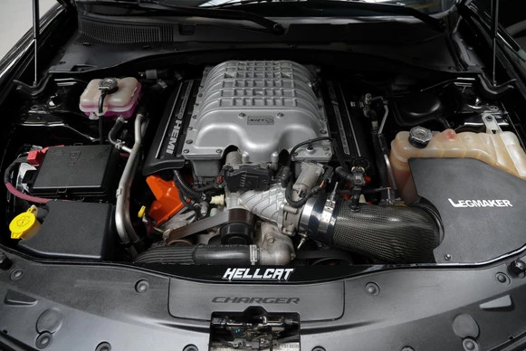 Dodge Charger - Afbeelding 18 van 30