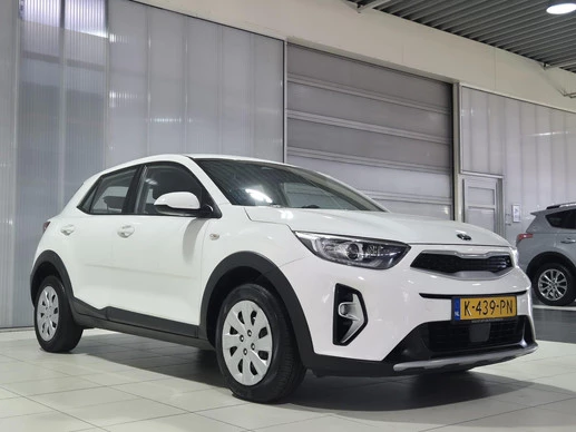 Kia Stonic - Afbeelding 2 van 30
