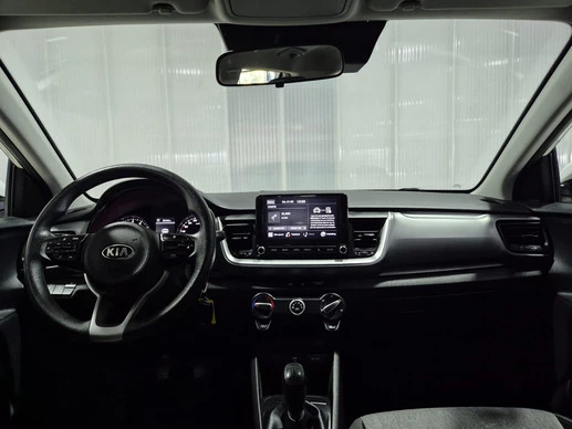 Kia Stonic - Afbeelding 28 van 30