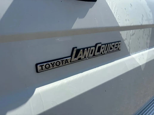 Toyota Land Cruiser - Afbeelding 7 van 21