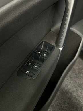 Volkswagen Golf Sportsvan - Afbeelding 16 van 30