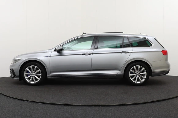 Volkswagen Passat - Afbeelding 5 van 28