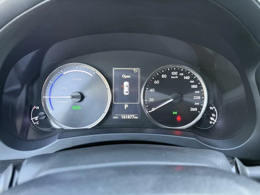 Lexus IS - Afbeelding 14 van 27