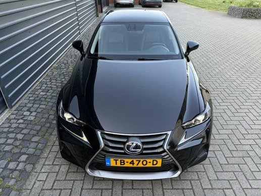 Lexus IS - Afbeelding 21 van 27
