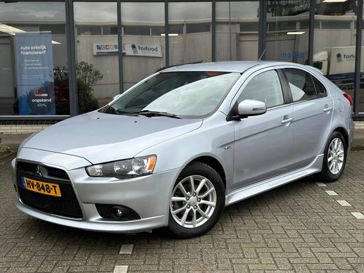 Mitsubishi Lancer - Afbeelding 1 van 28