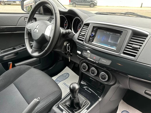 Mitsubishi Lancer - Afbeelding 18 van 28