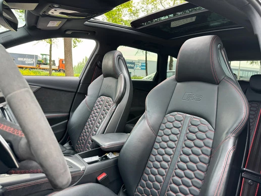 Audi RS4 - Afbeelding 15 van 30