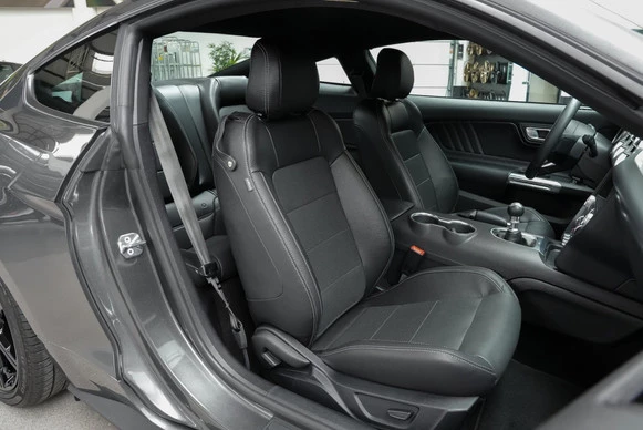 Ford Mustang - Afbeelding 19 van 30