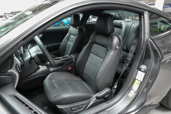 Ford Mustang - Afbeelding 20 van 30