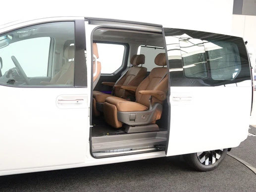Hyundai Staria - Afbeelding 15 van 30