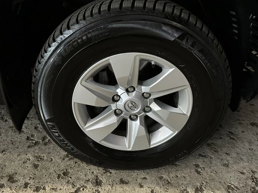 Toyota Land Cruiser - Afbeelding 16 van 26
