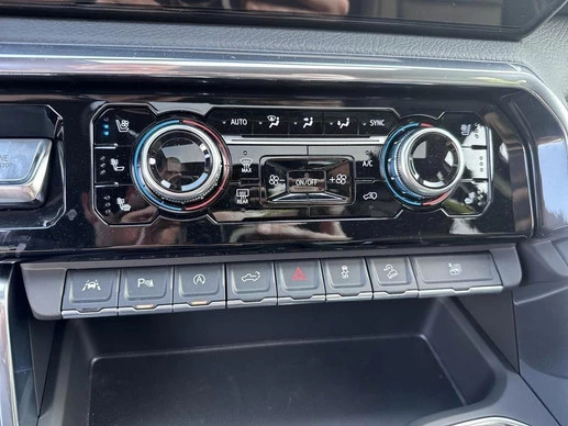 GMC Sierra - Afbeelding 18 van 30