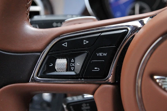 Bentley Bentayga - Afbeelding 4 van 30