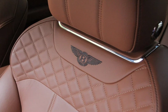 Bentley Bentayga - Afbeelding 7 van 30
