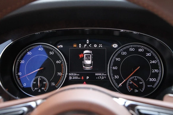 Bentley Bentayga - Afbeelding 9 van 30