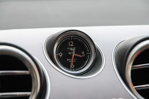 Bentley Bentayga - Afbeelding 16 van 30