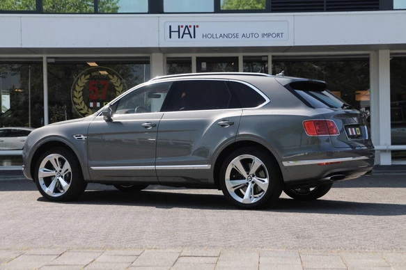 Bentley Bentayga - Afbeelding 21 van 30