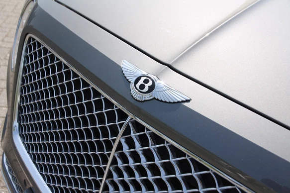 Bentley Bentayga - Afbeelding 25 van 30