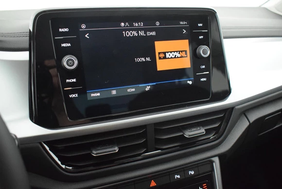 Volkswagen T-Roc - Afbeelding 21 van 30