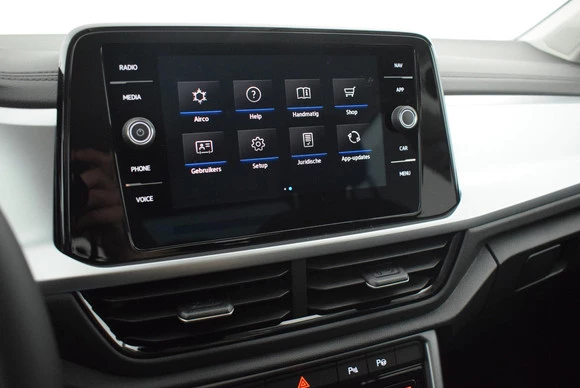Volkswagen T-Roc - Afbeelding 27 van 30