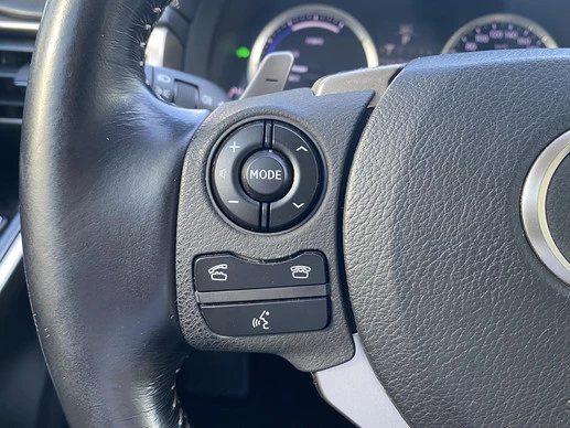 Lexus IS - Afbeelding 12 van 30