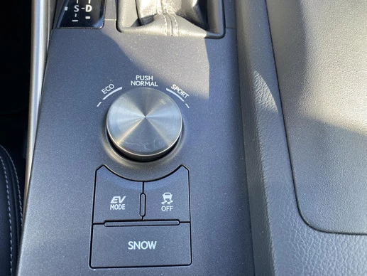 Lexus IS - Afbeelding 24 van 30