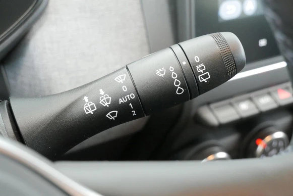Renault Clio - Afbeelding 25 van 30