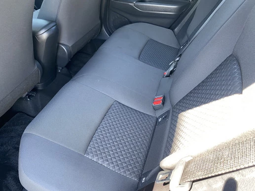 Toyota C-HR - Afbeelding 25 van 28
