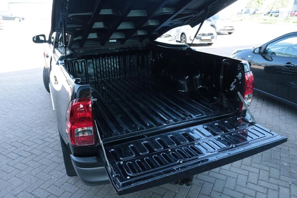 Toyota Hilux - Afbeelding 8 van 28