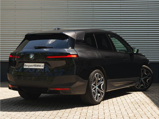 BMW iX - Afbeelding 8 van 30