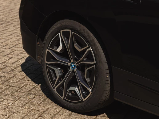 BMW iX - Afbeelding 11 van 30