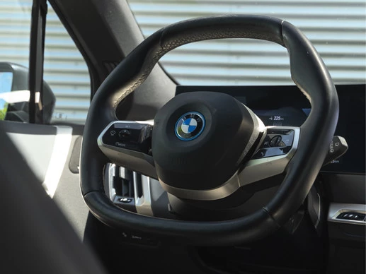BMW iX - Afbeelding 20 van 30
