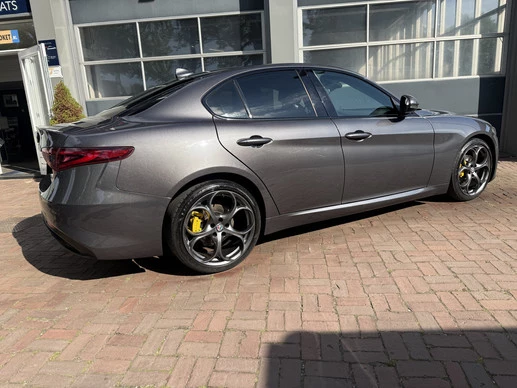Alfa Romeo Giulia - Afbeelding 2 van 30