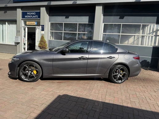 Alfa Romeo Giulia - Afbeelding 3 van 30
