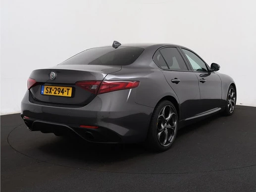 Alfa Romeo Giulia - Afbeelding 13 van 30
