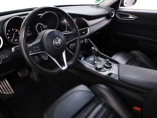 Alfa Romeo Giulia - Afbeelding 17 van 30