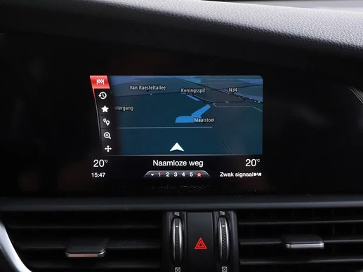 Alfa Romeo Giulia - Afbeelding 22 van 30