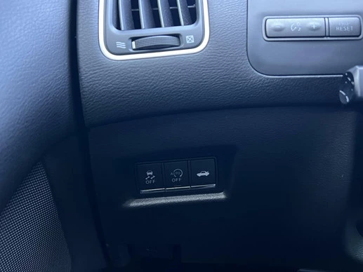 Infiniti Q - Afbeelding 25 van 30