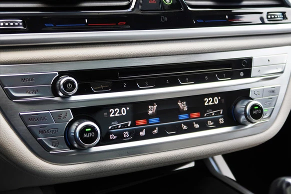 BMW 7 Serie - Afbeelding 14 van 30
