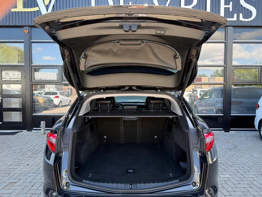 Alfa Romeo Stelvio - Afbeelding 17 van 30